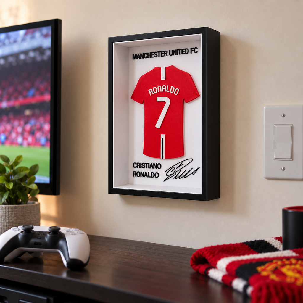 Ronaldo Shadow Box